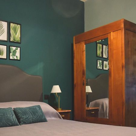 Pineta Del Borgo Hotel Cavi di Lavagna Kültér fotó