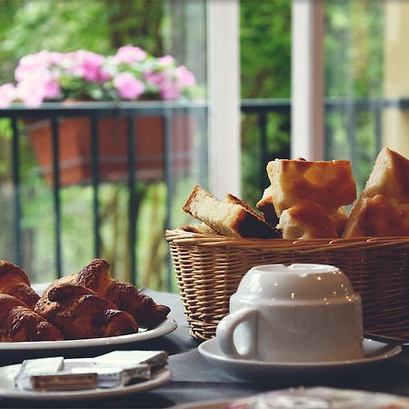 Pineta Del Borgo Hotel Cavi di Lavagna Kültér fotó