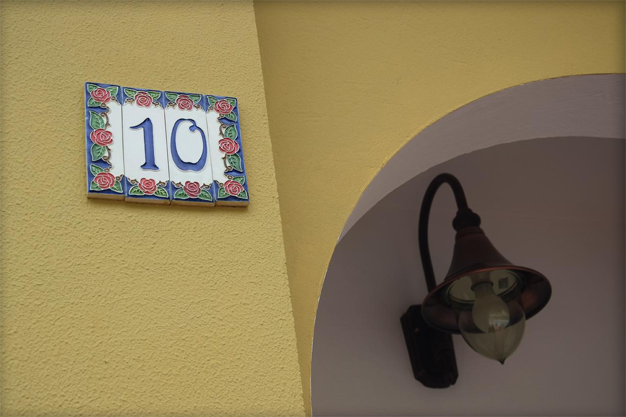 Pineta Del Borgo Hotel Cavi di Lavagna Kültér fotó